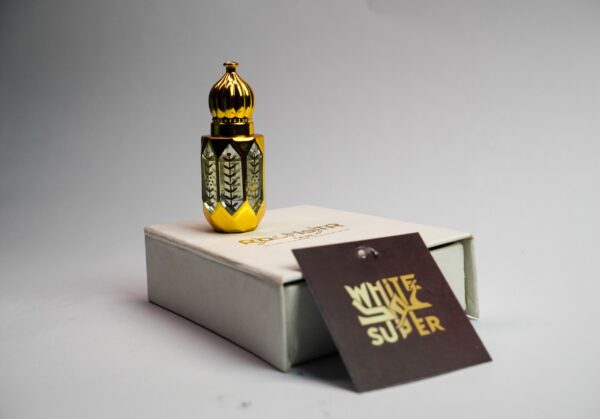 White Super Oud - Image 5